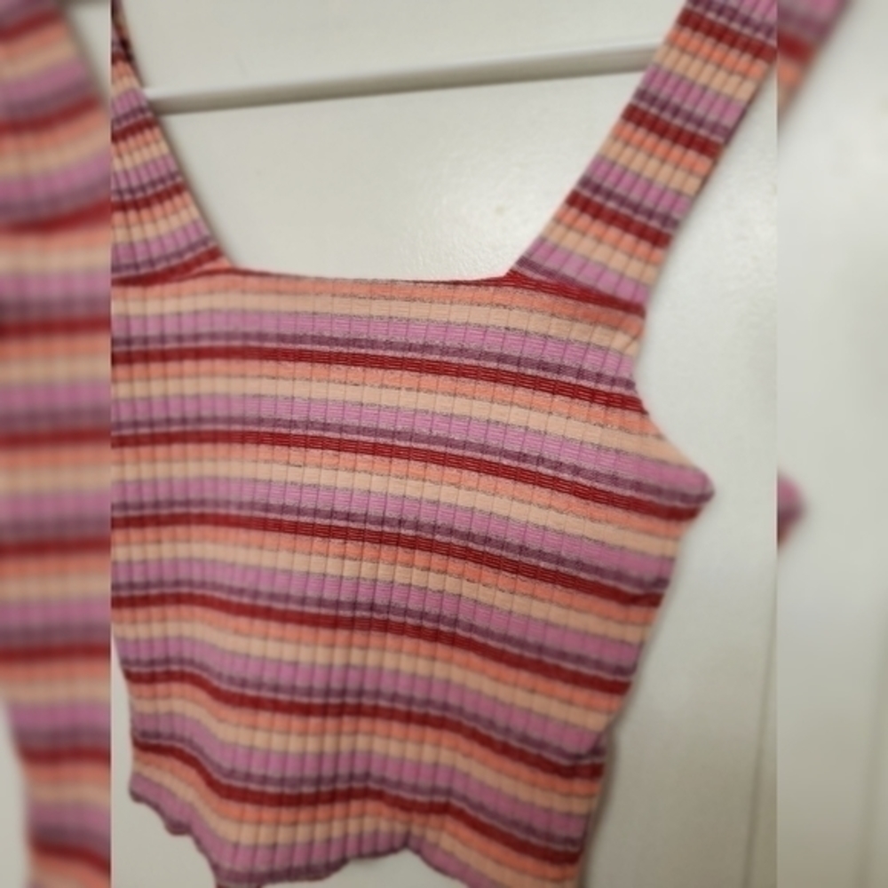 American Eagle striped crop top. Size small.‎ Like new. - Picture 5 of 5